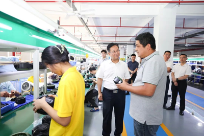 梁丁盛調研重點工業企業 深化電子產品研發創新，筑牢高質量發展根基